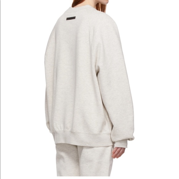 Essentials pullover sweater (NEW) - Picture 2 of 3